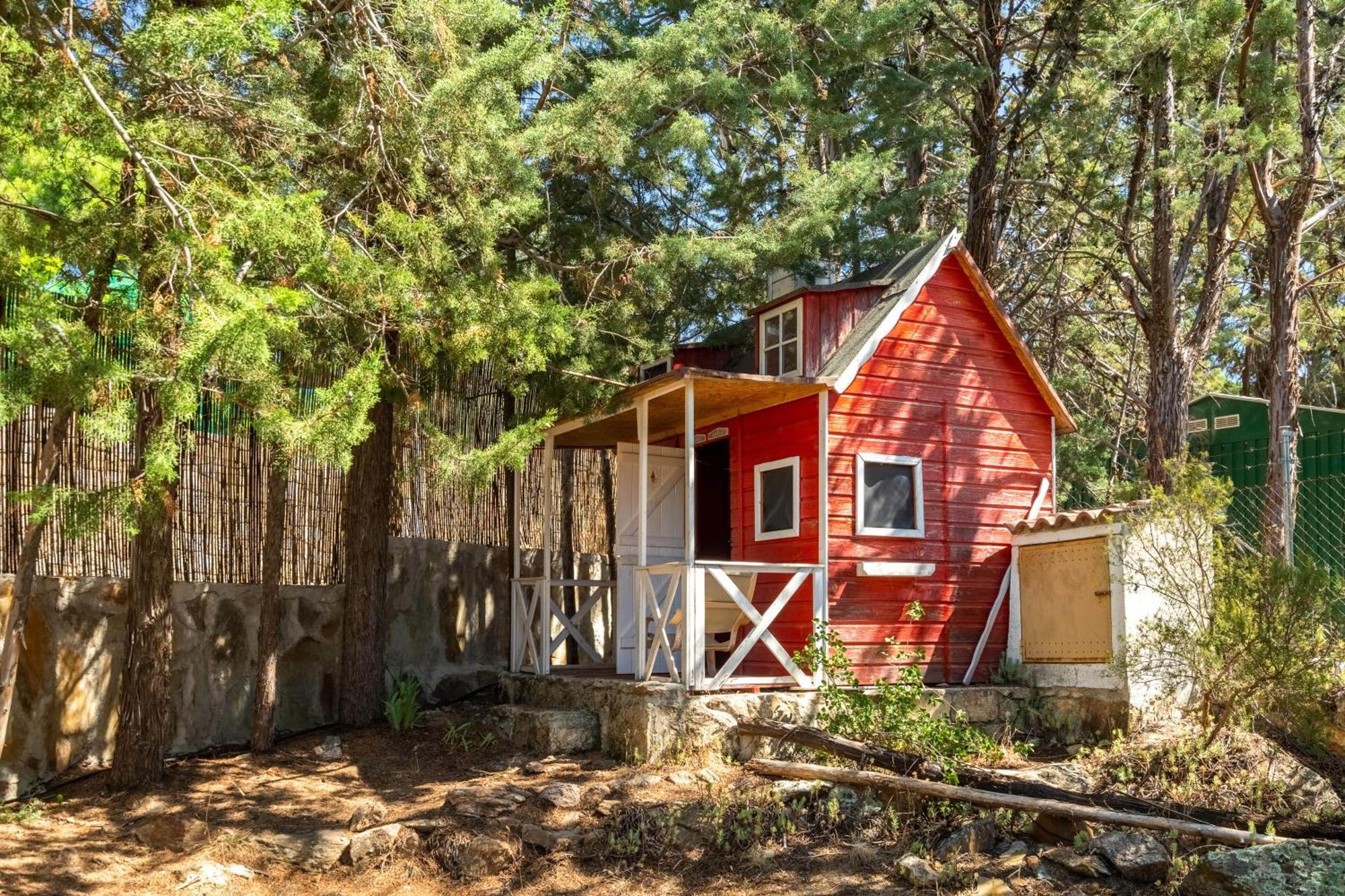 Casa Rural Los Olivos De Robledo De Chavela La Estacion Zewnętrze zdjęcie